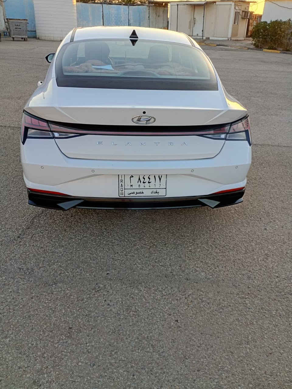 النترا خليجي كفاله بيها بارد تقريب شبر بالباب الخلفي  موديل ٢٢  رقم بغداد فول مواصفات بصمه تنته تحكم ماشيه ١٠٨ كيلو فقط سعر ١٥٠ رقم لهاتف  ***********  بصره  اخوان أنا مجرد ناشر اتصل على رقم راعي السياره
