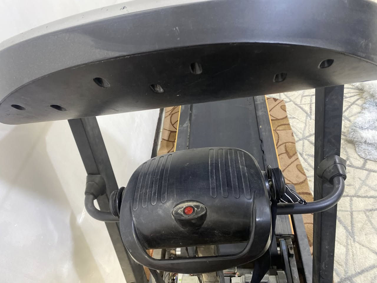 جهاز جري للبيع حجم كبير يتحمل وزن ١٥٠ شغال بس موديله قديم السعر ١٠٠ وبي مجال


**إذا كنت صاحب هذا الإعلان وتريد حذفه لأي سبب، رجاءا أرسل رسالة إلى الدعم الفني**