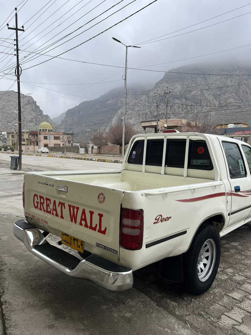 پيكاب دير 2006 منه فيست مكينه به خ مكينه و گير و اكسل به شه رت هه ر چوار تاى نوى و هه ر چوار به ره ده رگاى نوى سياره يكى بئ كيشيه سحرى 38 وه رقه شوين خه ليفان ***********------------***********
