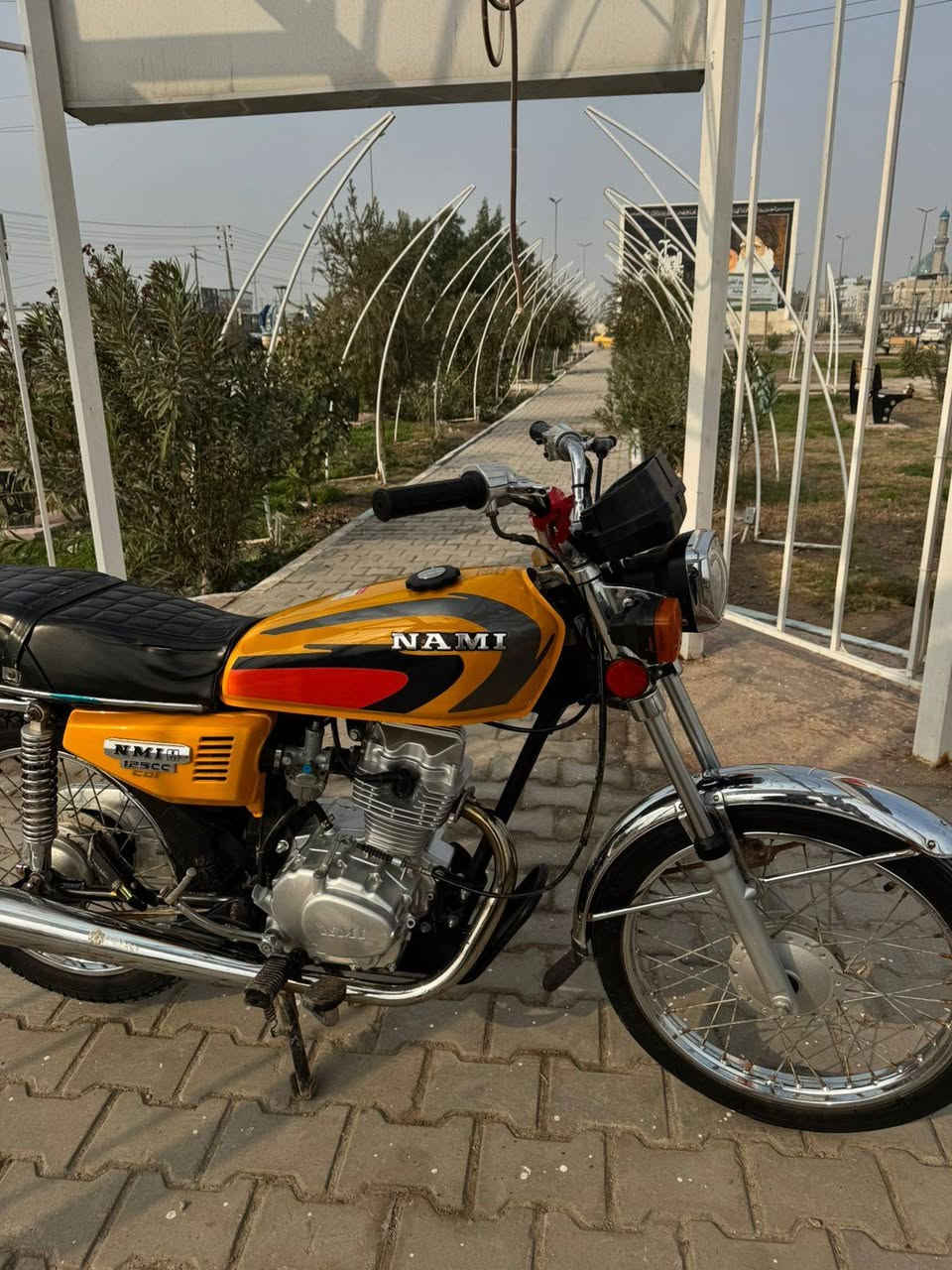 السلام عليكم للبيع
دراجة 4 كير نامه شلامجه شاصي اوراق اصولي وكيله نوار الباشا شاصي موديل 2022 لا مفطور ولا معوج (مكينه+تانكي وصفاحيات+كهربائيات كامله+صدر امامي) كلهن تعمير جديد 
السعر 1,300,000.   (مليون و٣٠٠ ) وبيها مجال 
دوانيه حي الجامعه 
***********
***********
