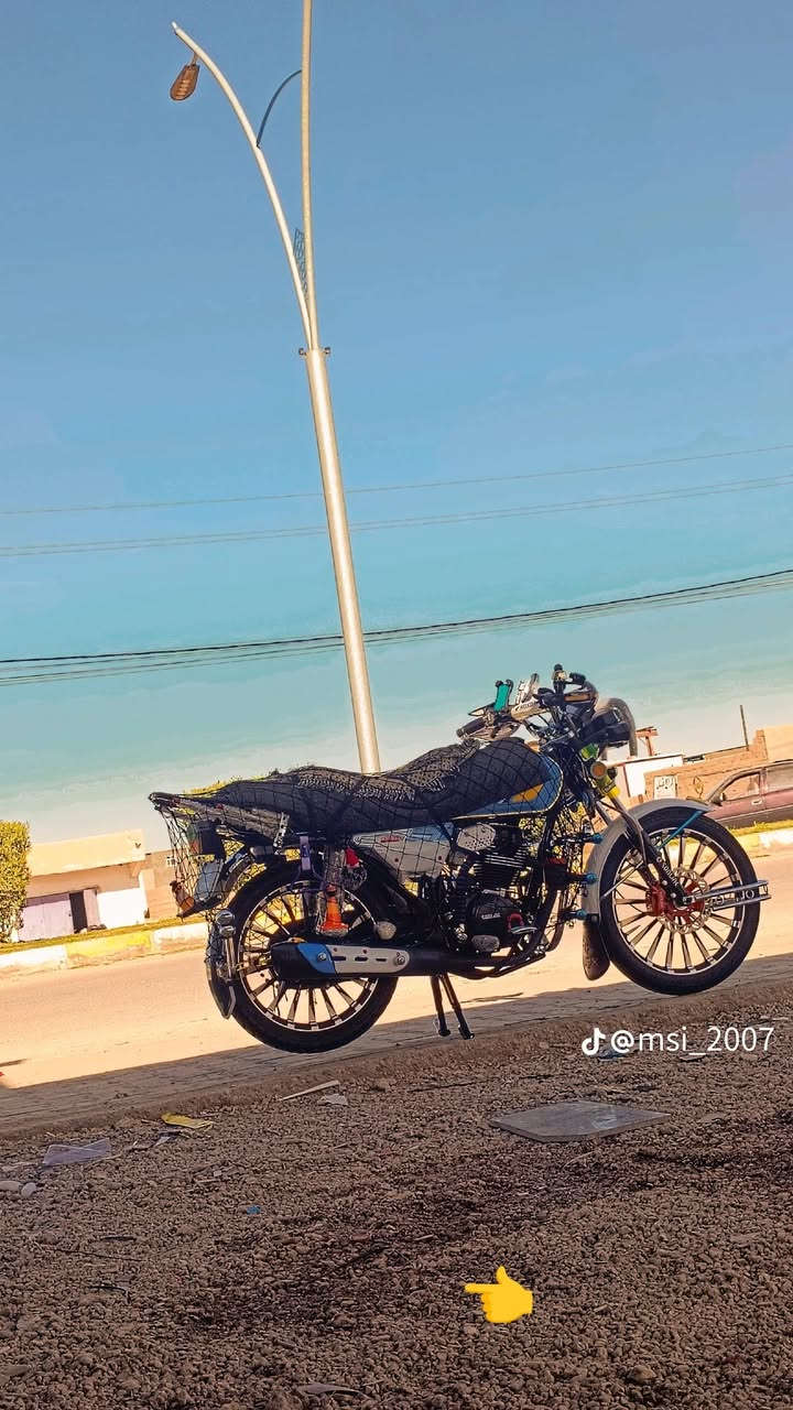 سلام عليكم درجة سولنك موديل 25 محرك 200cc جواكيج السعر مليون و 150 بيها مجال ‏‪***********‬‏ رقم او خاص
