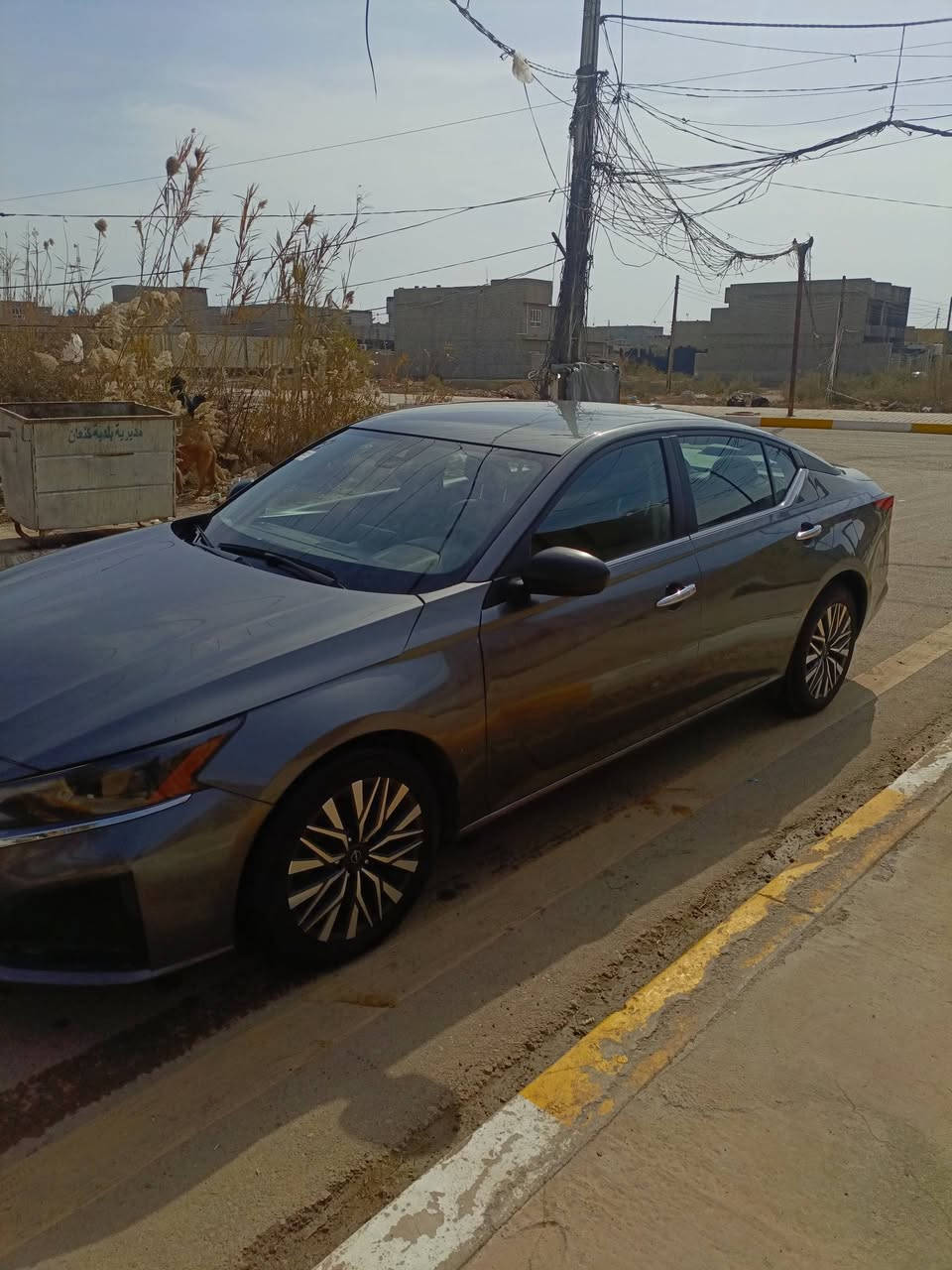 السلام عليكم نسيان اللتيما 2025 فول عدا الفتحة SV AWD دفع رباعي  رقم كاتي سليمانية  ظرر بنيد وجامرلغ امامي  جهة السايق  لغد شاصي مكفول  بدون دواخل كلة مكفول  سونار مرفق بالمنشور 
مواصفات 
دفع رباعي
  بصمة تشغيل ونظام ترحيب ابواب وليدات 
 حساس امامي حساس خلفي مانع تصادم  (فرامل توقيف )نقطة عمياء تحديد مسار تحذير اشتياز
  رادارات 4 
كشن كهرباء
 شاشة  أبل كار بلي و نظام اندرويد 
 ويل كب  18 
 السعر 165 
عنوان ديالى بعقوبة 
رقم الهاتف :***********
                  ***********
