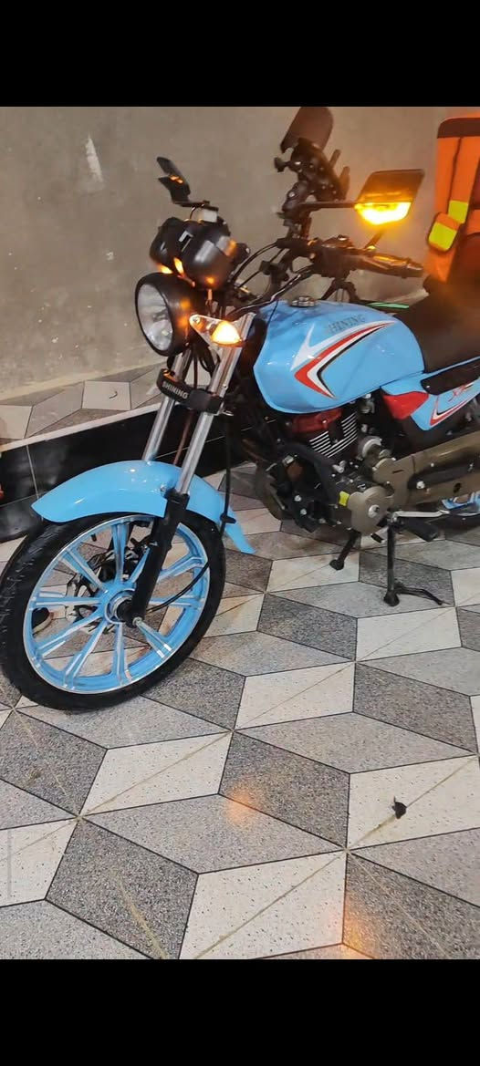 السلام عليكم
دراجه شايننك موديل ٢٣  طالعه من الوكيل بل ٢٠٢٥ بشهر ال ٨ وسنويتها موجود مرقمه رقم انكليزي ماشيه ١٩ الف 

السعر ١٨٠٠


**إذا كنت صاحب هذا الإعلان وتريد حذفه لأي سبب، رجاءا أرسل رسالة إلى الدعم الفني**