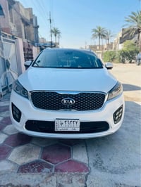 سياره سورنتو ٢٠١٦ فول ١/١ وارد امريكي السياره v4 ٢٤٠٠ الوان ابيض داخله...