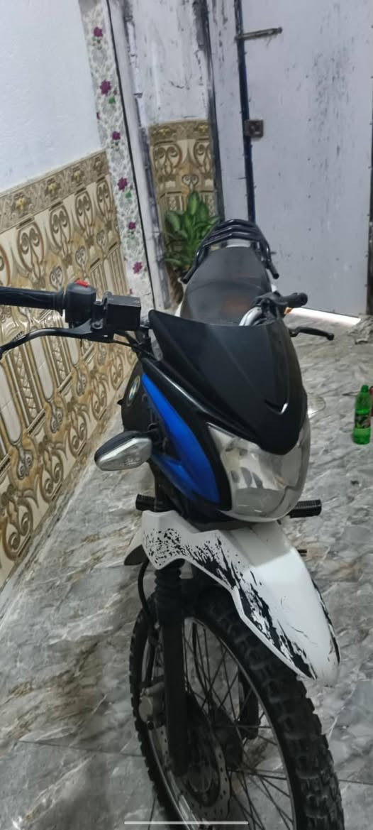 TVS أوراق بصمه تشغيل عن بعد نضافه المكينه 90المكينه ما شيه 1400  السعر مليون و200الف دينار  للتواصل فقط واتساب ***********
