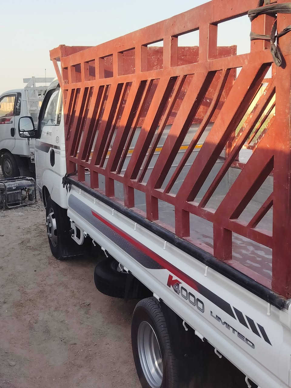 السلام عليكم محجر كيه فحل للبيع السعر ٣٠٠ بي مجال ***********
