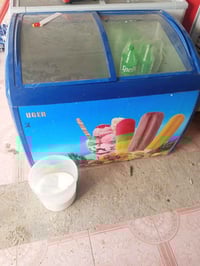 كوت حي جهاد • ثلاجة • بيع مستعجل