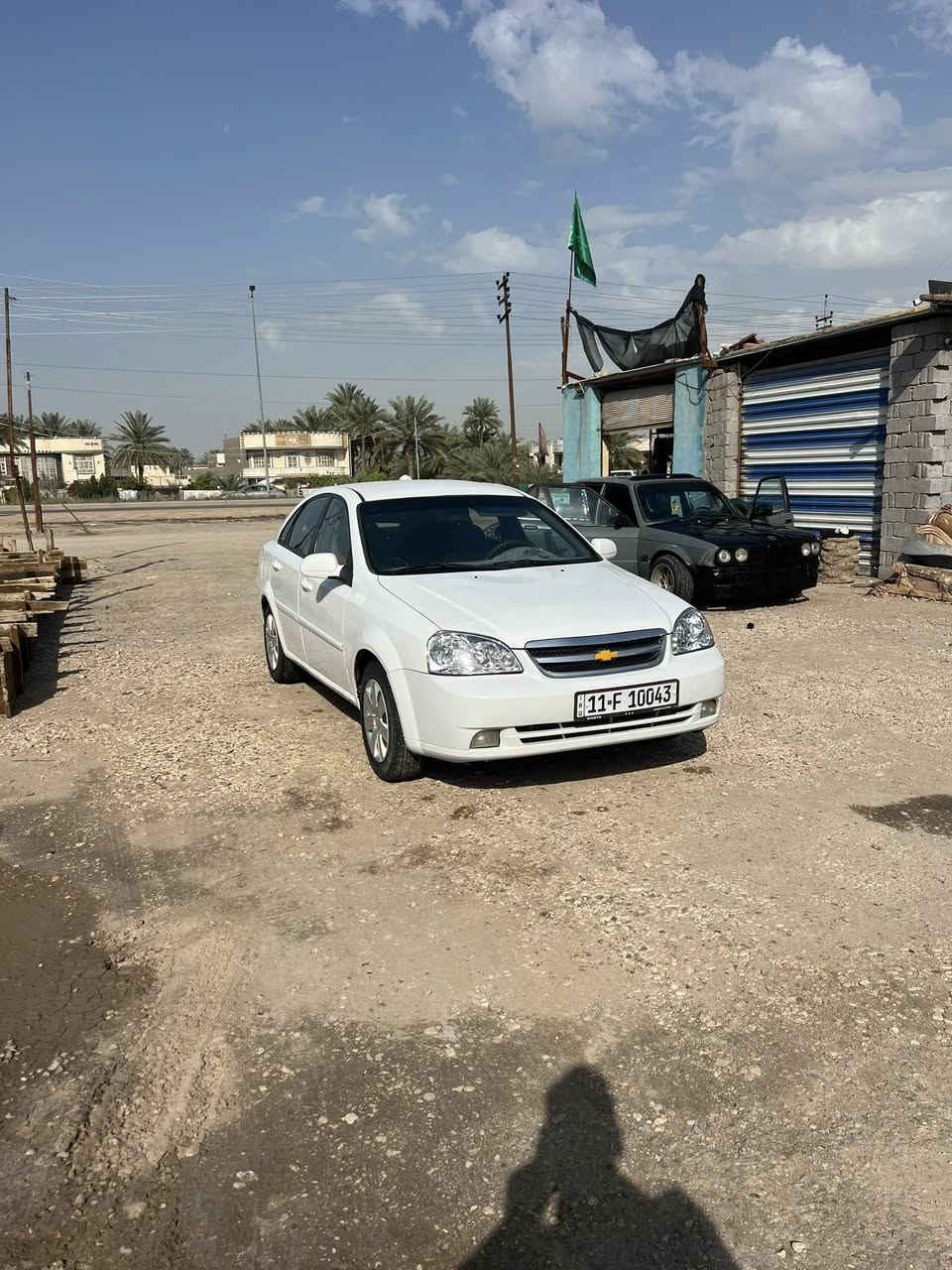 السلام عليكم السياره 2011 خليجي مصبوغ حزام فقط جماليه كير ومكينه وحداديه تايرات جدد اي نقص مابيها رقم بغداد الدولي مالكها يمي موجود تبريد ثلج ترايك وين مايعجبك مكاني بابل السعر 70 وبيها مجال ***********
