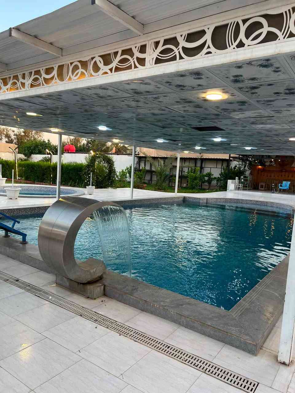 (مزرعة فول نظافة و ترتيب ) *موثقة من تطبيق اجرلي 

‎🔴العنوان : بلد

📞 : *********** 

---------------------------------------------------------------------------

تحب تقضي يوم جميل و رائع مع عائلتك ؟

هذا المكان  يوفرلك كل احتياجاتك و راحتك و الالعاب الي 

تحبها ايضا

---------------------------------------------------------------------------

✨  متوفر مزرعة ( موثقة من تطبيق اجرلي ) تحتوي على :

📌مسبح كبير و مسبح صغير للاطفال 

📌جلسة عربية 

📌 غرفتين نوم + مطبخ + صالة كبيرة تطل على المسبح

📌حدائق 

📌مكان مخصص للشواء 🍖

📌العاب ( منضدة 🏓، بليارد 🎱 , فيشة ⚽ ، طائرة 🏀 )

📌غرف نوم 

📌كهرباء مستمرة مع الانترنت

---------------------------------------------------------------------------

📍الموقع | صلاح الدين / قضاء بلد

📞لتفاصيل أكثر والاستفسار الاتصال او مراسلة الرقم على الواتس اب ***********

خلي ايامك باردة و مميزة بفصل الصيف مع عائلتك •

