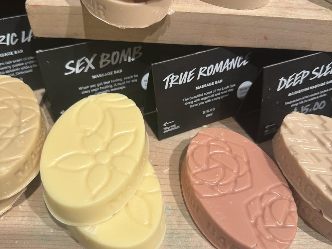 كوزمتك كهرمانة المنصور مقابل مول المنصور داخل مجمع رويال الطابق الارضي


**إذا كنت صاحب هذا الإعلان وتريد حذفه لأي سبب، رجاءا أرسل رسالة إلى الدعم الفني**