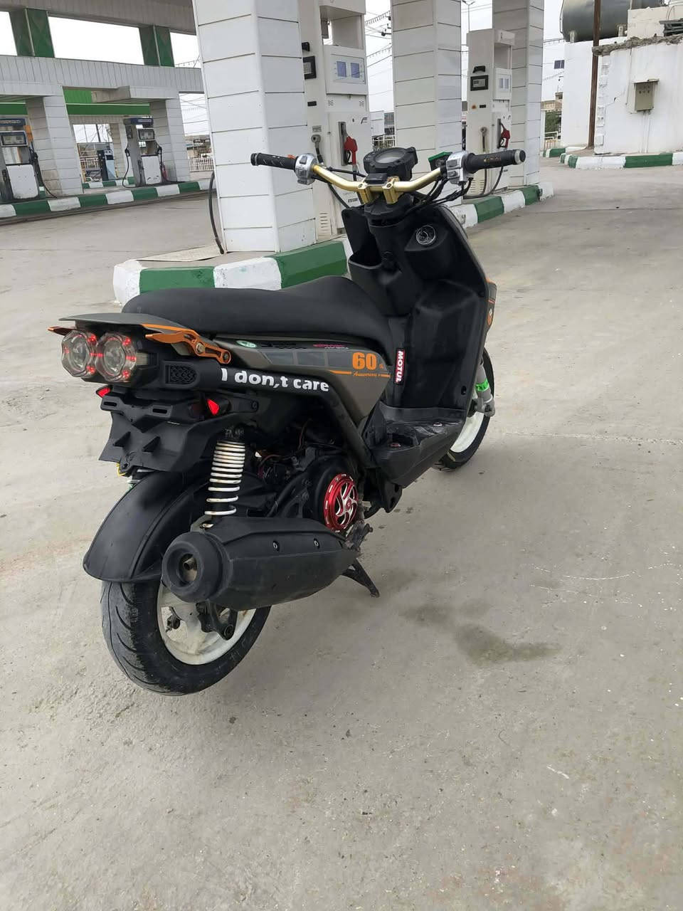 دراجه سكنز جبلي مزوده خارج دراجه مرتبه حلوه كلها شغاله كلجات رياضي لسعر 800 وبيها  بصيط مكان بابل المسيب ***********
