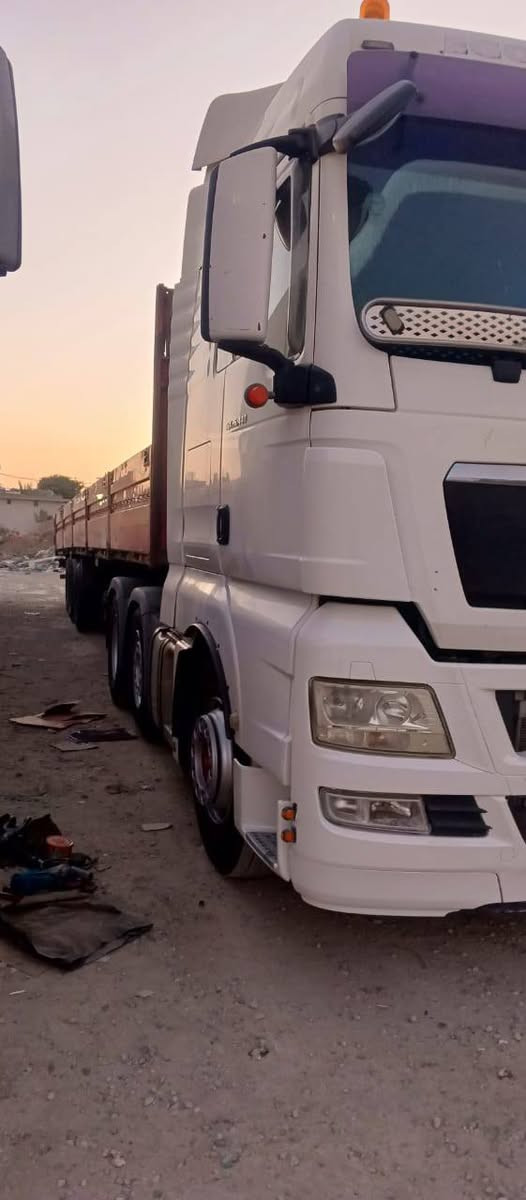 *********** بۆ فرۆشتن حەجم 440 فول مواسەفات سەلاجە دەبڵ منامیە دنگیر BP بەنز لاوانە 70 تاقم تایەی لۆکە گشت گیانی بەشەرت لەدەعامی پێشۆ بۆ دەعامی دواوە لە کاتیوە لای خۆمە یەک دەستە
