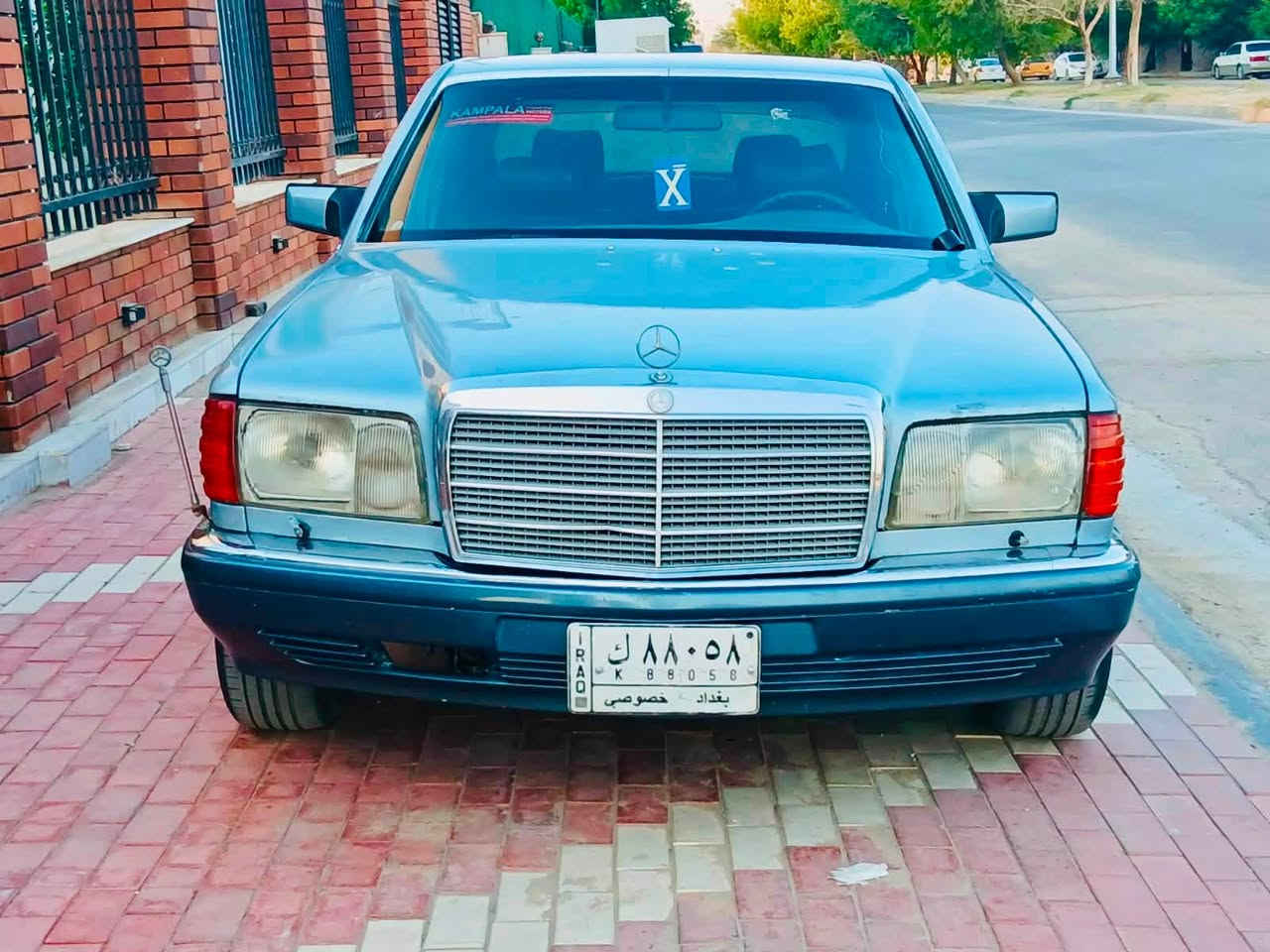 السلام عليكم للبيع
مرسيدس بينز موديل 1990 حجم 380 SEL 
محرك V8 بلادي شركة باب طويل المرغوب 
فول مواصفات داخل جلد ازرق كهرباء تبريد ثلج تخم تاير جديد  علماً ان السيارة جديدة وجاهزة من كلشي السعر (67) مع المجال البسيط للاستفسار اكثر الاتصال على *********** عنوان السيارة كربلاء المقدسة 
(مكلف بالنشر)
