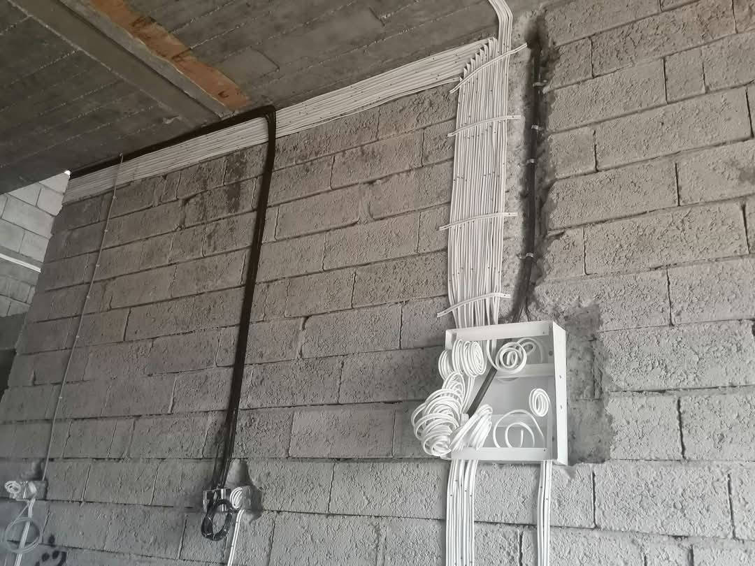 السلام عليكم 
على من يحتاج تأسيس بيت  بالكامل  #ماء_مجاري_وكهرباء
يوجد كادر متكامل  وبأسعار مناسبة وهذه  جزء من العمل
المكان الشرقاط. 
هاتف:***********
هاتف :***********
