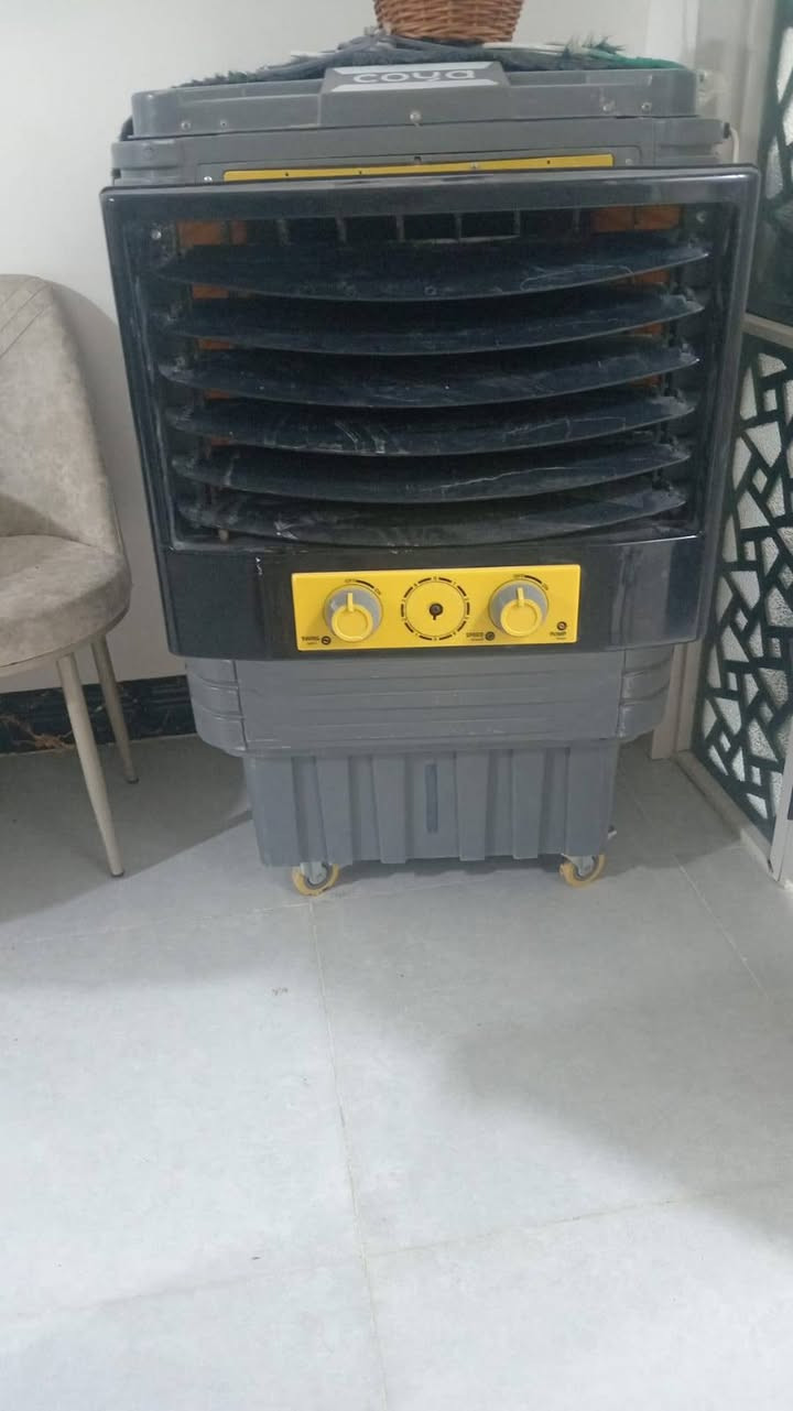 كونفيرا للبيع شغاله ونضيفه لبيع
سبب لنتقال سعر ب300وبيها مجال 
مكان بلنجف شارع مول شامل مقابيل قريه الغدير


**إذا كنت صاحب هذا الإعلان وتريد حذفه لأي سبب، رجاءا أرسل رسالة إلى الدعم الفني**