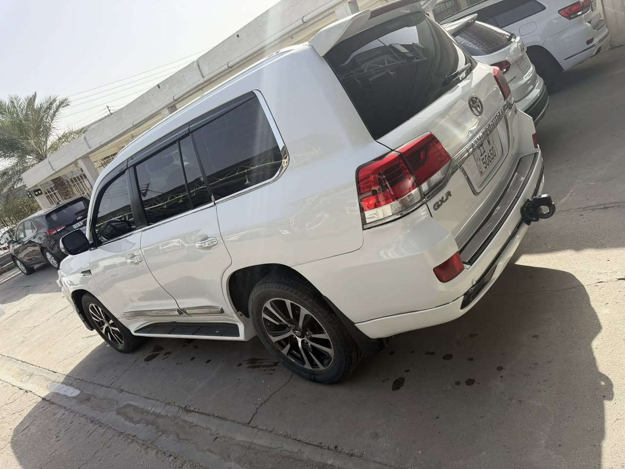 لاندكروزر 2013 محدثه مصبوغه عام  سياره جديده جدا ماشيه 150 اصل. السعر 255 باسمي رقم مميز 
للاستفسار *********** البصره
