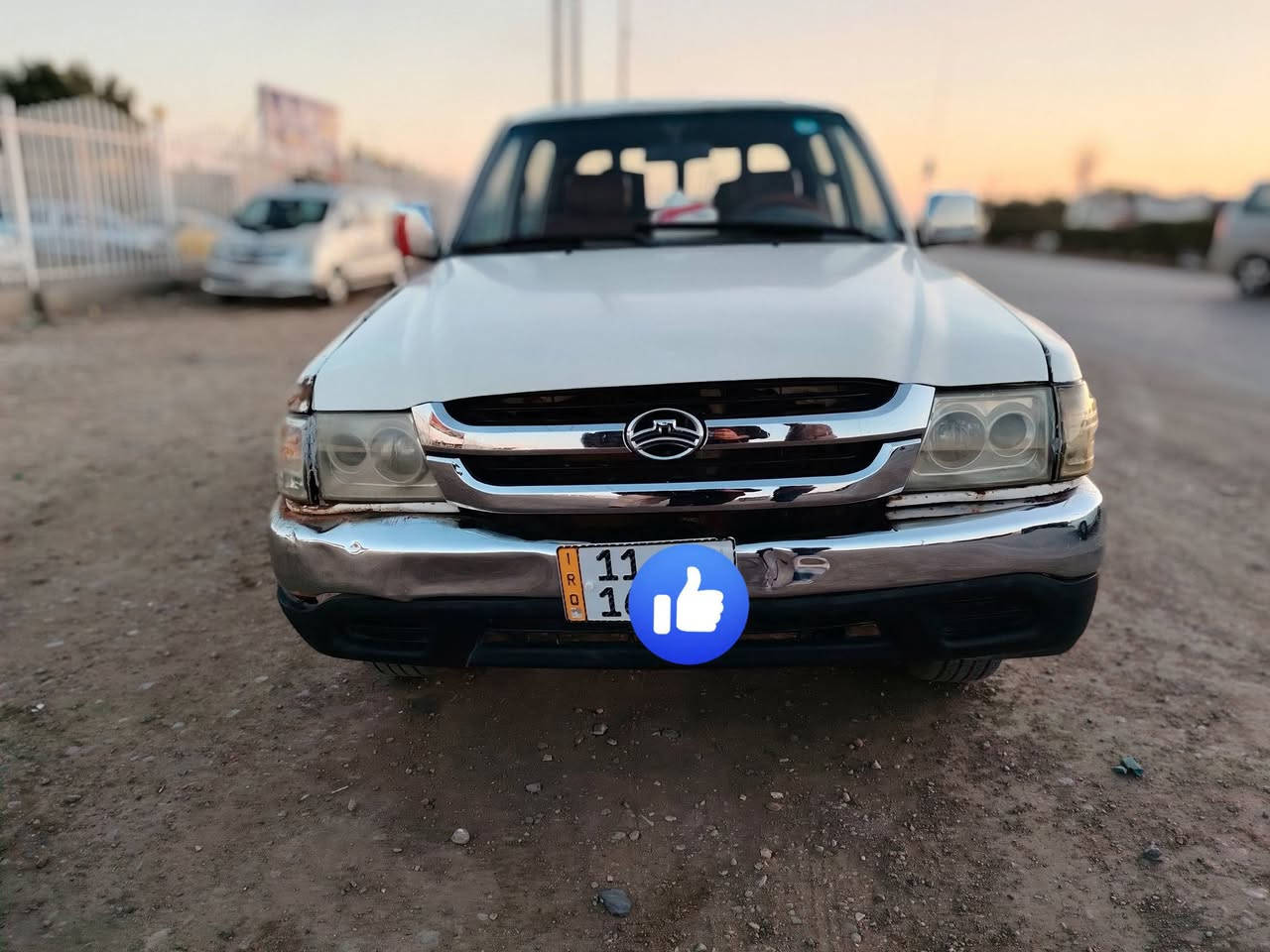 سلام عليكم للبيع او مراوس حسب القناعه دير. 2008رقم بغداد نكليزي هزه جديده مداور ثاني يوم. سياره كير مكينه شاصي كاردن اكسل كهربائيات باتري دوشمه جام كهربائي  مسجل شغال  لايت زنون  كله خير من الله سياره جاهزه  من حداديه  سياره بلاديه  مكاني واسط قضاء الحي للتصال *********** السعر.  38وبيهه مجال غير متواجد على النت شراي اتصل
