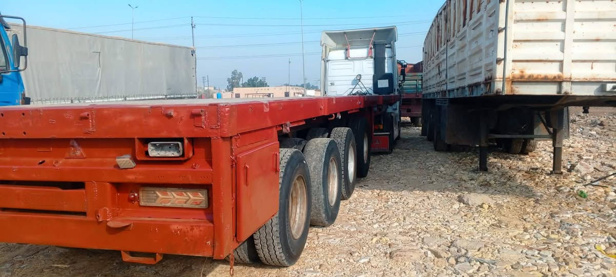 عربانه اربع دناكير مال دوله بلوم 
***********
