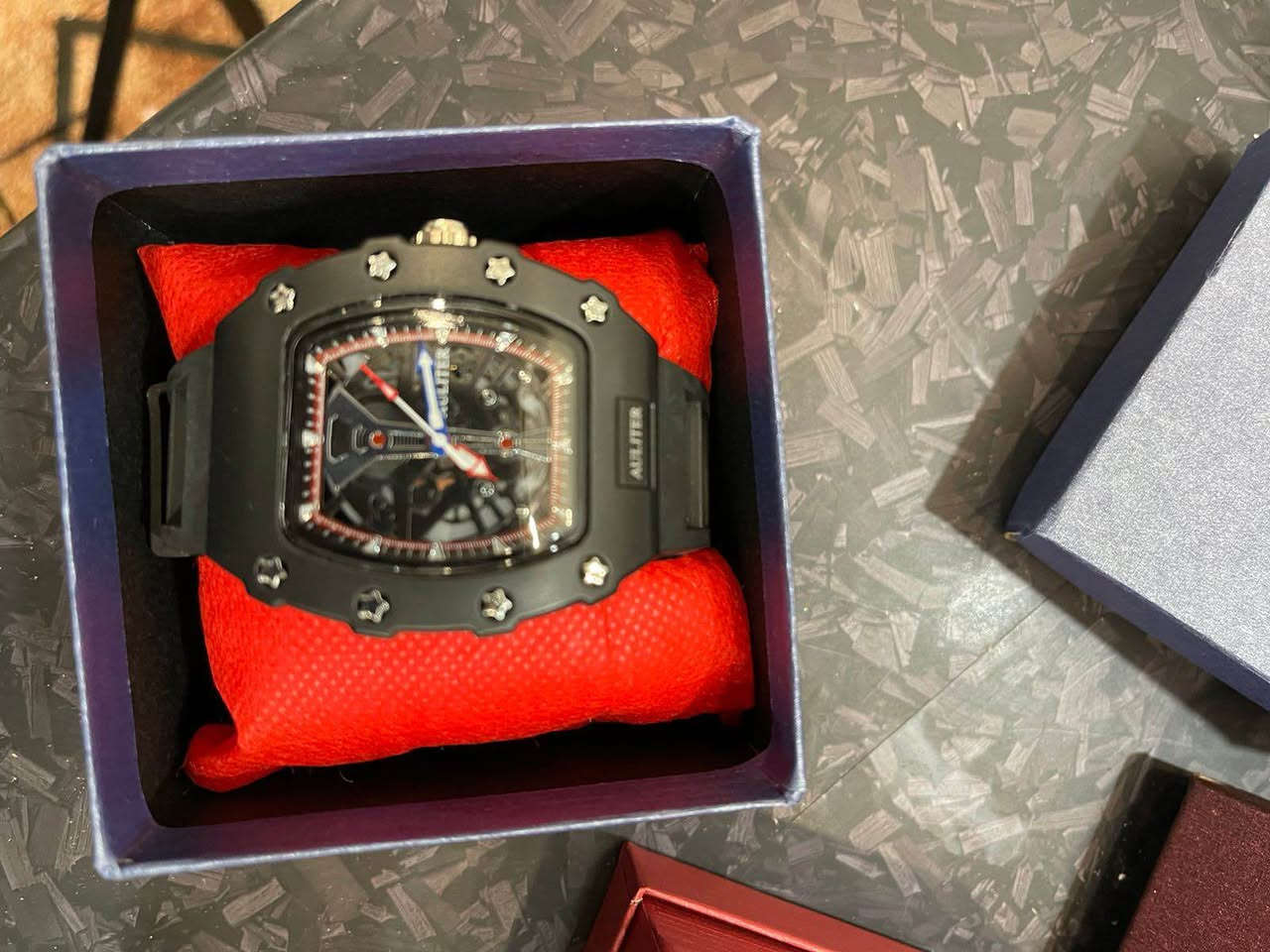 ‎ساعة‎ المدائن, بابل


**إذا كنت صاحب هذا الإعلان وتريد حذفه لأي سبب، رجاءا أرسل رسالة إلى الدعم الفني**