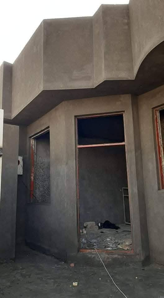 سلام عليكم خلفه لبخ سميت جص خشنه ونعمه بورك نثر شرط بشراف مهندس شغل فول ومكفول متفرغ حالين رقمي *********** وتساب وتصال
