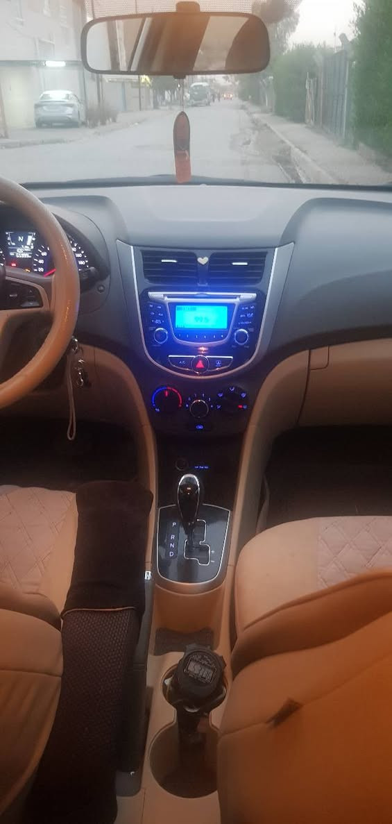 بسم الله الرحمن الرحيم
هيونداي اكسنت ٢٠١٤ خليجي محرك ١٦ رقم اربيل  السيارة بدون صبغ وتبديل وحالوب فقط تعديل بارد بكد ٤ اصابع بهلال خلفي  به ماشية ٦٦ كم حقيقي وبشرط فحص به كابون بنزين/ كركوك ABS سويج شخاطة عدد ٢ وكتلوكات الشركة به اشاير بمري  لايت امامي زنون + ليد  نهاري ٤ اطارات + بطارية جديد مشدود علية السيارة بوضع وكالة كير + محرك ممفتوح ايد وحدة من الشركة تحكمات استيرن ونظام ايكو + كمفروت لصرف الوقود و الاسبير والعدة مامستعمل وغير نازل 

مكان السيارة / كركوك - حي الاسرى 
للتواصل 
 ***********  + واتساب 
*********** + واتساب
