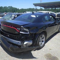 تشارجر SXT • ٢٠١٧ • حادث خلفي