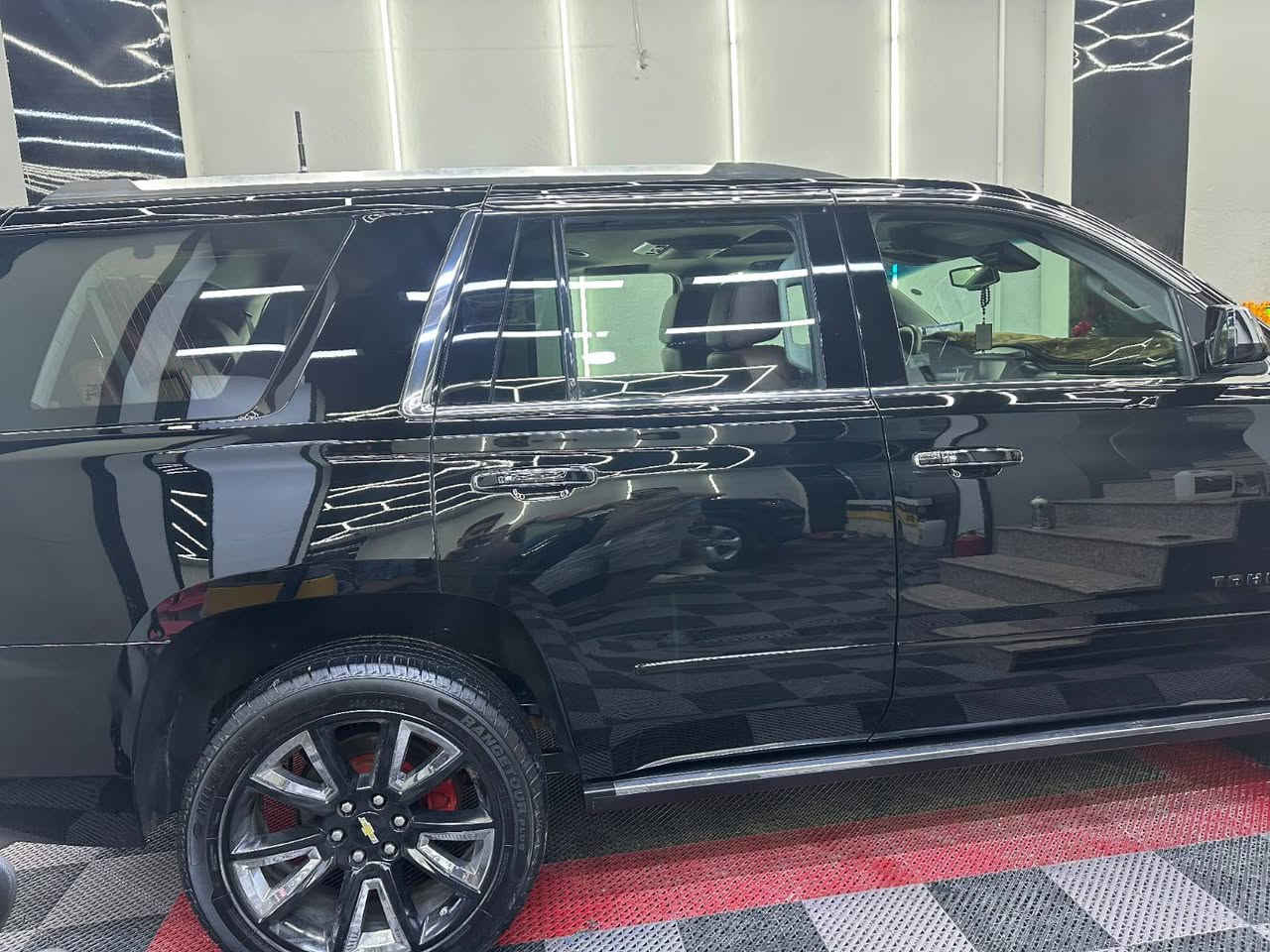 ياالله
للبيع او مراوس 
السلام عليكم 
تاهو برايمر  امريكي 

2019
فول مواصفات 

1/1
محرك 8سلندر 
دوسات كهربائيه
7مقاعد كهربائيه 

مري شفط

ماشيه 79الف 

سياره كير ومحرك مكفولات 
حادثها جاملغ مبدل مال شركه وبنيد مصبوغ بدون معجون أو ضربه 
السياره نصبتها حلوه وخير من الله 
تحكم عداد السرعه في الجامه الاماميه 
السياره مكانها بغداد ورقم بغداد 

وبعد بيها مواصفات هواي معروفه البريمير
الرقم /***********
