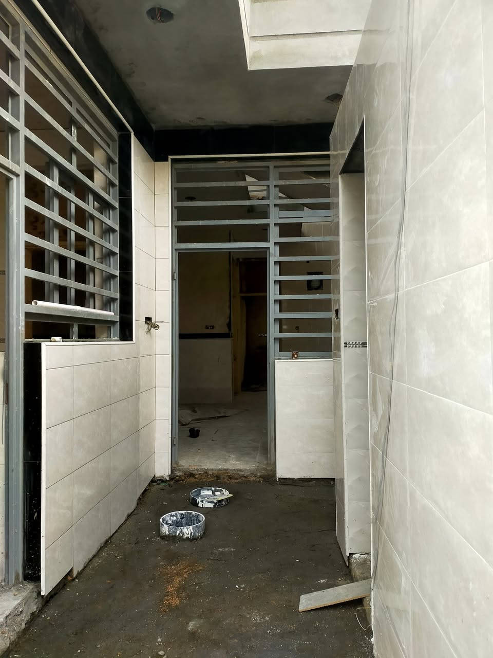 ابو مريم المصري خلفه تطبيق سرميك بورسلين مرمر كاشي متفرغ حاليا في بغداد ***********
