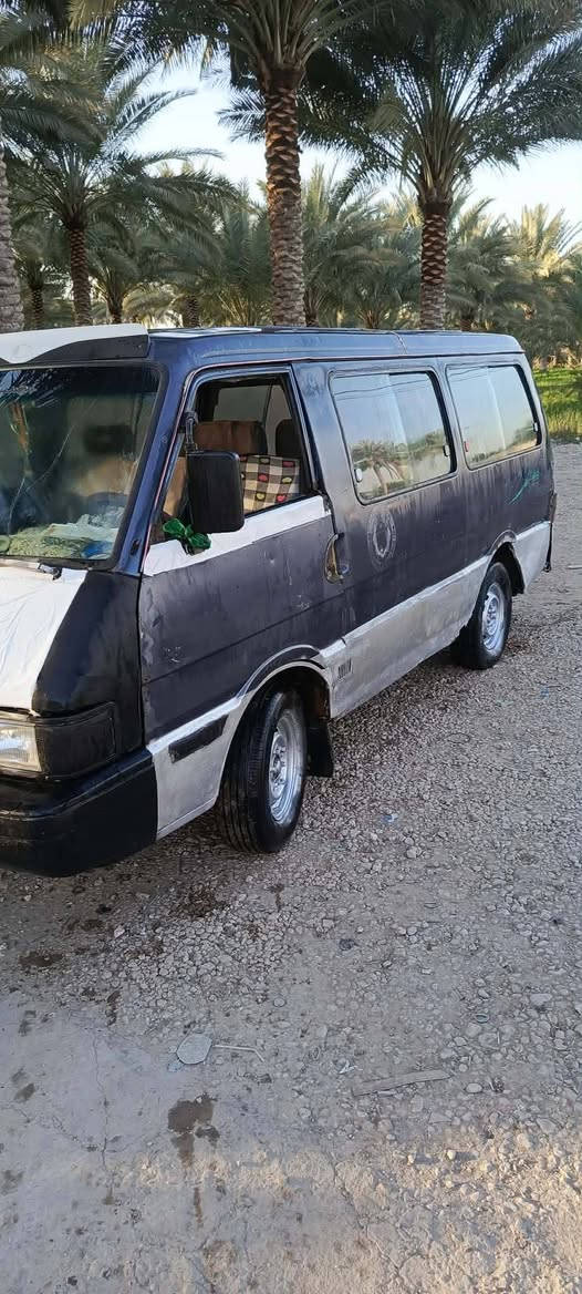 السلام عليكم كيا بستا للبيع موديل 94 سنوية صاقطة هيئة مصفرة ب 2023 وصل خط وبحث بيه رقم كربلاء الماني راعية يريد مداور او وكالة سيارة خير من الله مكينته بيه بخار تايرات جدد توني مبدلهن شواصيه معمرة  غرفته نضيفة كشره شوف العين السعر 23 وبيه مجال مكاني بابل القاسم استفسار اكثر ***********
