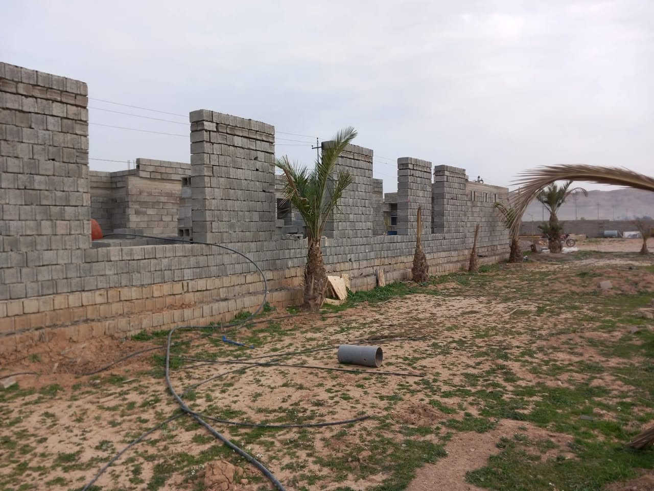 السلام عليكم كادر بناء شغل درجة أولى أسعارها مناسبه انجاز سريع  للاستفسار الاتصال  🏢***********

