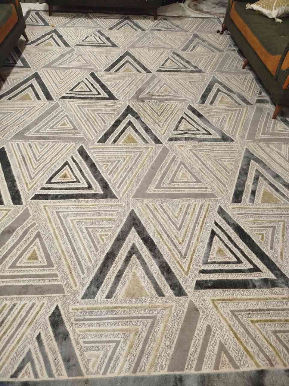 سلام عليكم 
تخم قنفات 10 نفرات نظيف زولية بوهيمي 4×5 
سعرهم 400 مكاني حي النداء شارع المجمعات


**إذا كنت صاحب هذا الإعلان وتريد حذفه لأي سبب، رجاءا أرسل رسالة إلى الدعم الفني**