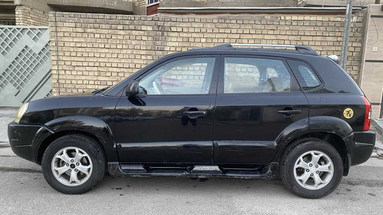 السلام عليكم توسان 2009 خليجي رقم بغداد بدون حادث ولا صبغ السعر 116
 العنوان بغداد الدورة
لتواصل ***********
