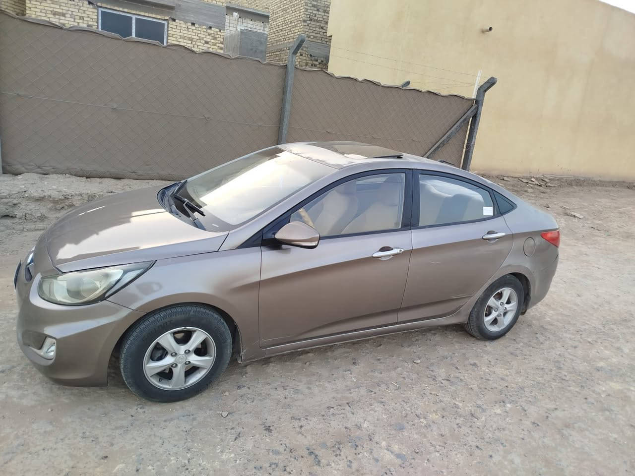 مكلفه بالنشر 
السلام عليكم اكسنت خليجي مكينه 1600 جاملغ وبنيد صبغ فول فتحه مديل2015 السعر 78  وبيه مجال ترهم مراوس قسط تفاصيل ***********
