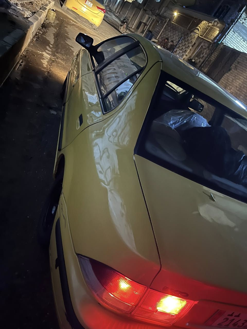 السلام عليكم
سمند البيع بيه ضربه بس يم الباب الخلفي بدل والبنيد بدل سياره جديده تخم تاير جديد حداديه جديده ابمكنينه خير من الله سياره موديل 2011 حلوه ونضيفه سعره 37 بغديد مدينه الصدر
رقم الهاتف ***********
