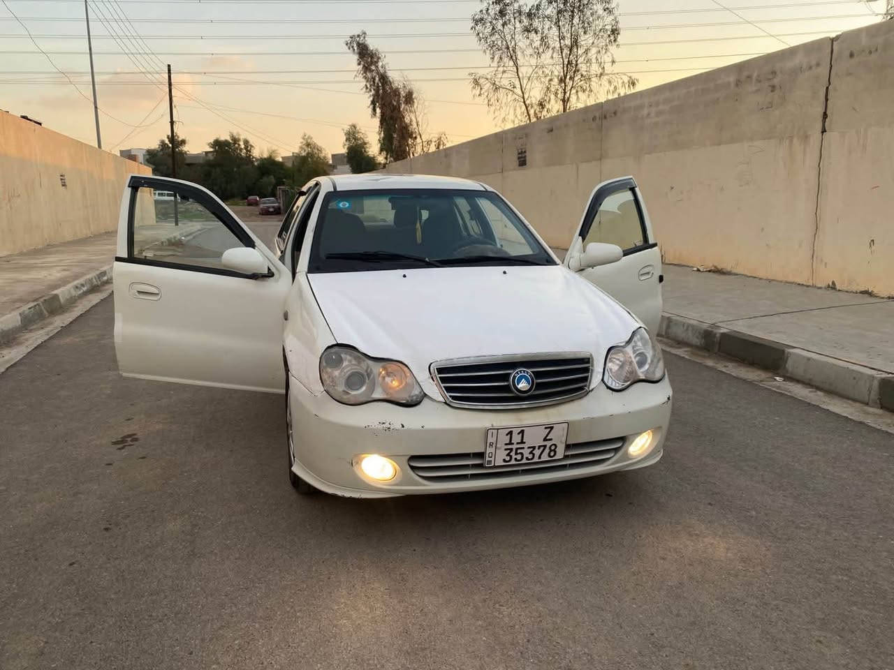 للبيع جيلي سي كي (Geely CK)

موديل 2013

رقم بغداد  مسطرة دولي  +هزه / سنوية 2023
الشكل القديم سياره بسمي 

كاربون بيها جديد

 طخم+دوشمه او  تغليف المقاعد جديده 

طخم جديد امامي او خلفي

لوحات جديدة

بدون تبريد 

كير شرط محرك شرط كهربائيات شرط 

سياره وين من يعجبك وديها

غرامات صفر 

سعر 36

الرقم ***********

واتساب موجود

مكاني موصل الايسر
