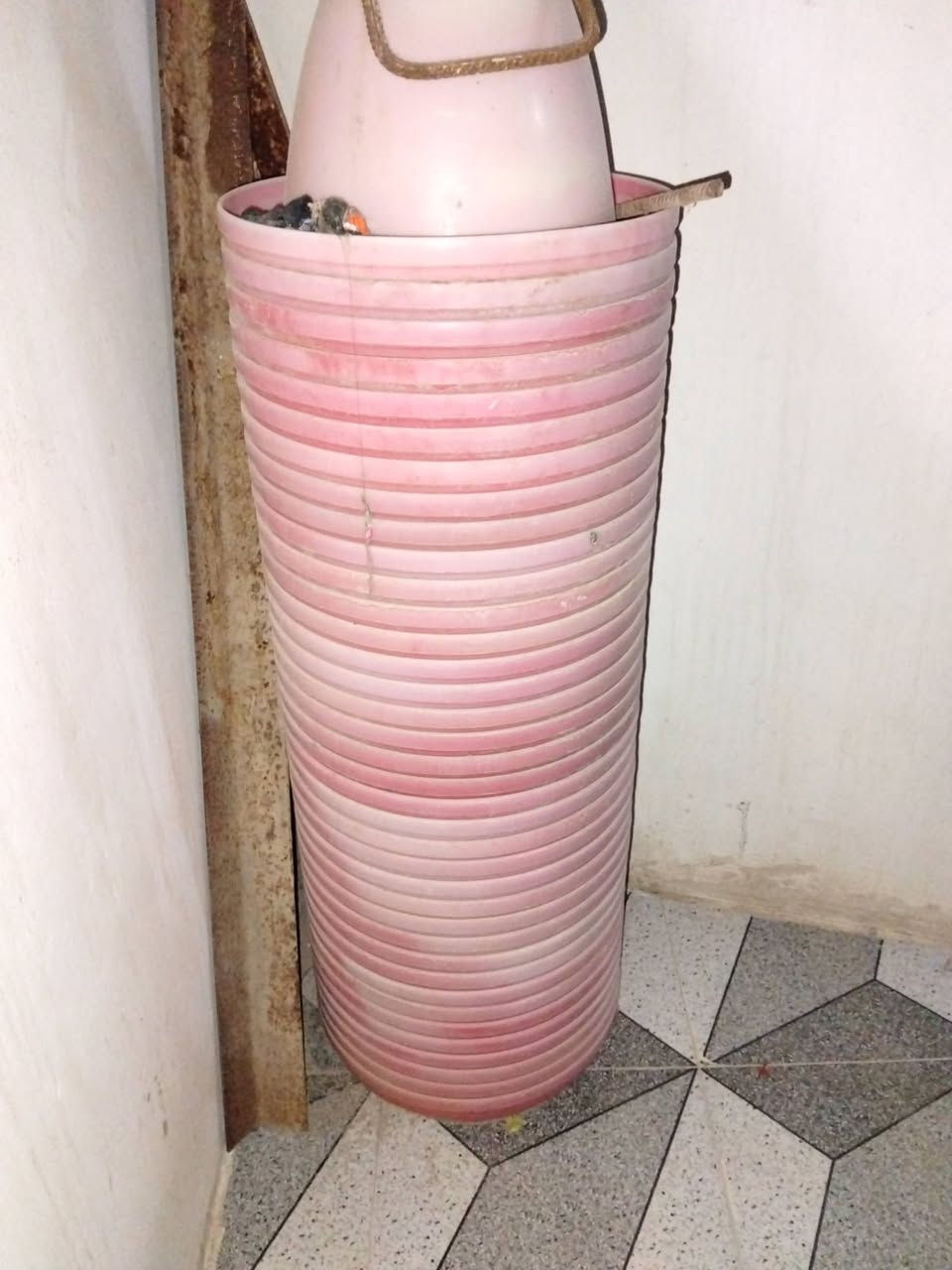 السلام عليكم اغراض للبيع سعر خاص مال دجاج مناهل مال ماء مناهل مال اكل مفرقه حجم كبار 3 مفرغات صغار شغلات 2 مكلف بالنشر المكان ديالى بعقوبه بهرز رقم الجهاز خاص ما جو ب *********** رقم صاحبهان
