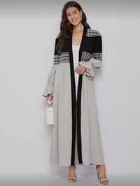 عباية فخمة • مقاس S • تسليم فوري