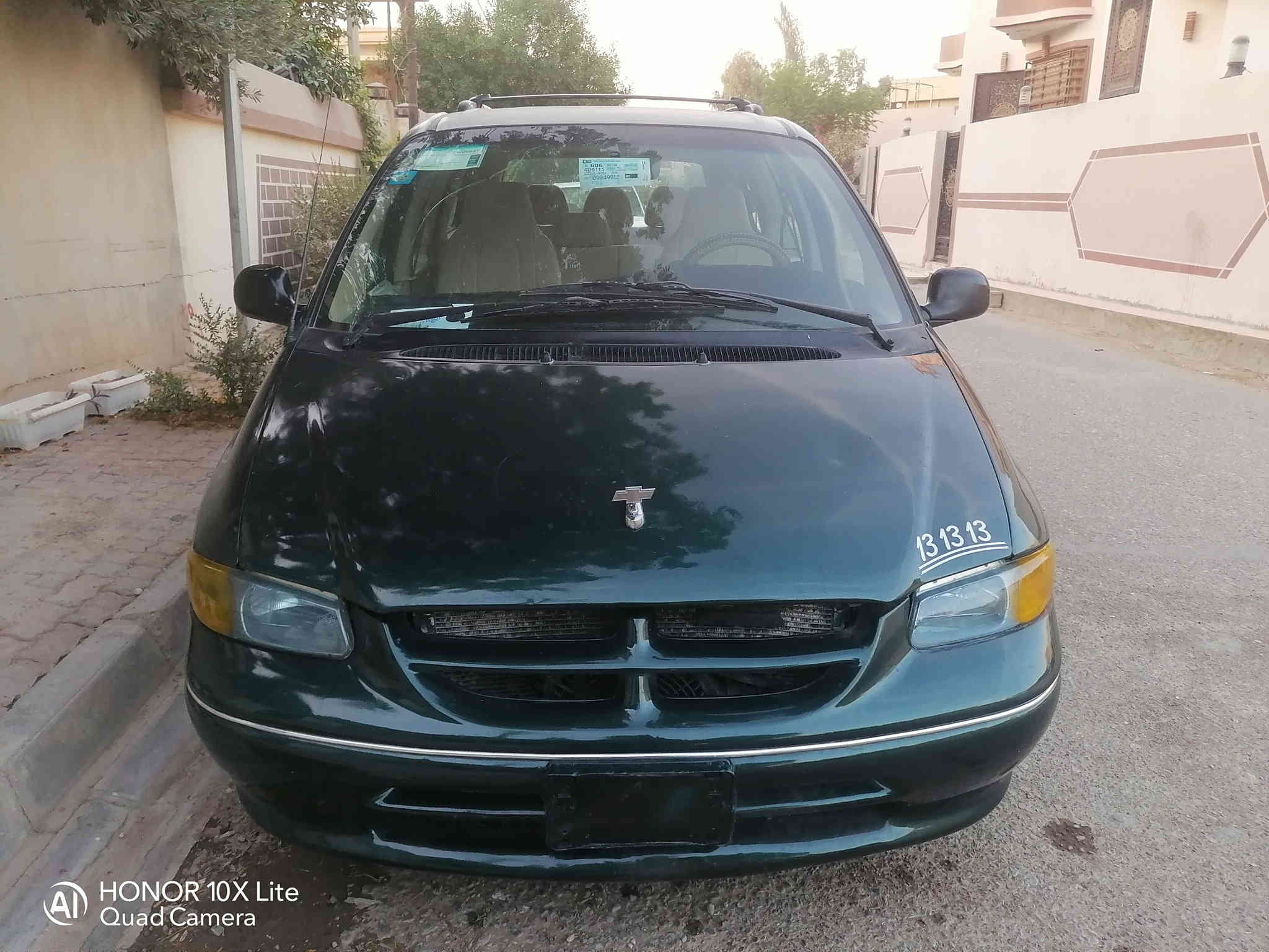 دوج كرفان ٩٦ بغداد انكليزي سعر ٤٥ وبيها مجال تبريد شغال شرط التحويل بدون وكالة مكينة بلاد ٤ سلندر ٢٤٠٠ بيع او مرواس مع النترا او كورلا صبغ حزام والفرق موجود يحتاج ترتيب اشوي مكان السيارة كركوك قضاء داقوق *********** واتس اب موجود وخاص أيضا اهلا وسهلا بالجميع ومعاملة ما بيها شي
