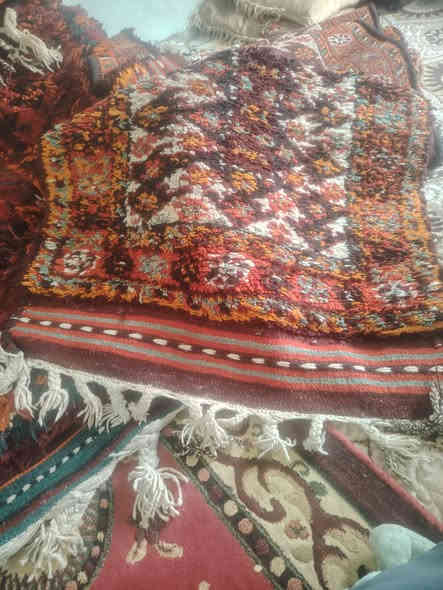 غلايج نضيفات جدا   للبيع عدد 10 
رقم الموبايل    ***********
 موجود واتساب
