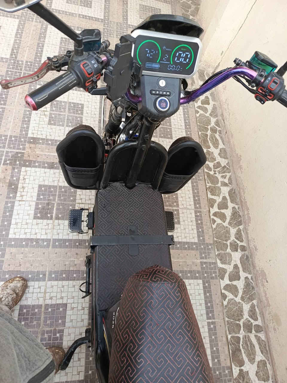 السلام عليكم
للبيع جبلي هيوشه
6باتري نضام تشغل سويج/بصمه تشغيل/بصمه اصبع
دبل سويج دبل بصمه
نوع بطاريات هيوشه36امبير
سماعه ديجي بلوثوت داخل صندوق
صندوق يفتح عن طريق ريمونت 
نضام 4سرع/سرعه 120
شاشه دجتل تحديد العطل/تاير العريض 
يدات بريك نشرات +اشاير 
رقم صوئي/
السعر /750
عنوان /جبيل جامع التقوى 

استفسار اتصال &
***********/+وتساب
