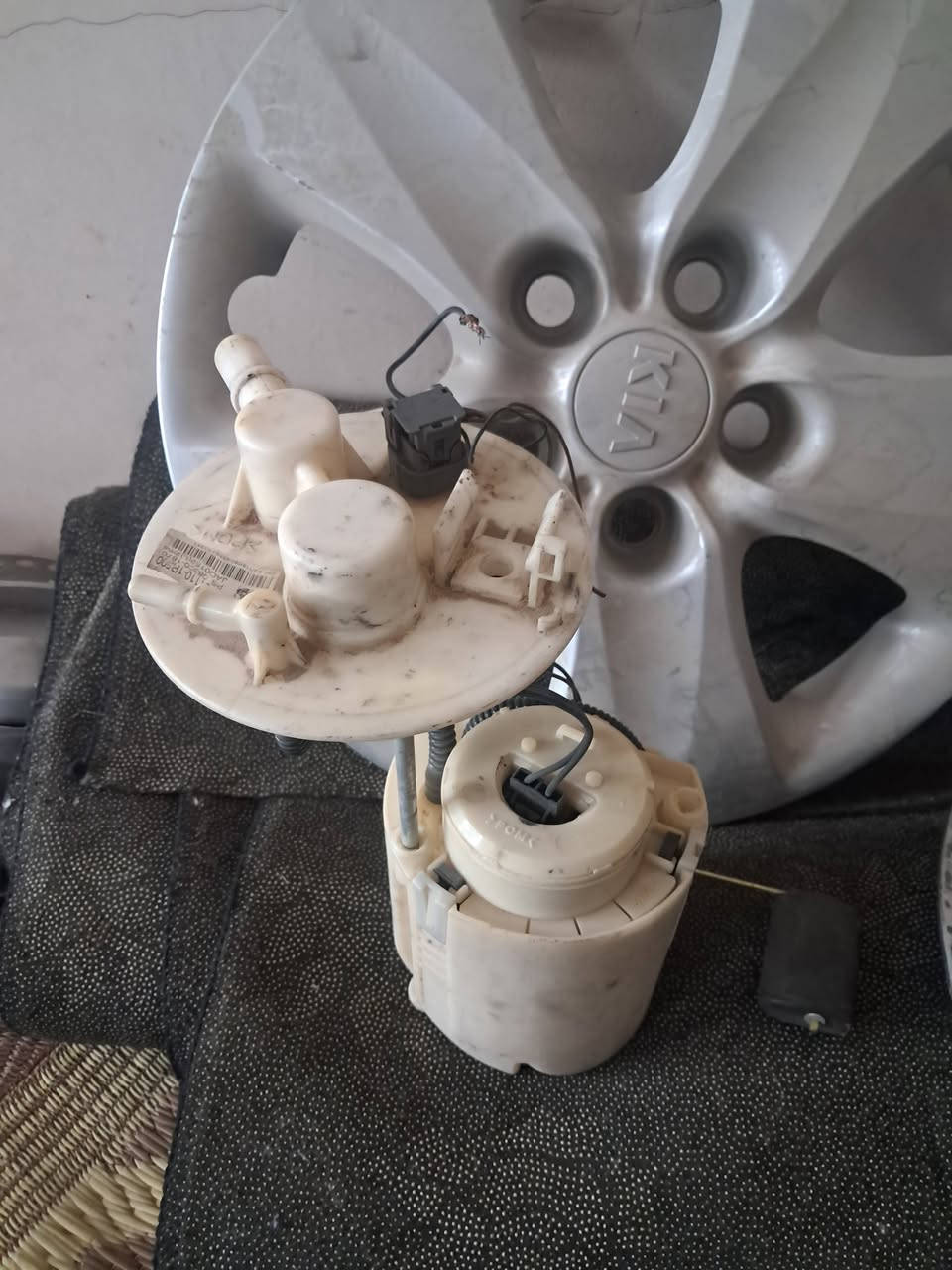 السلام عليكم عندي قاعده مال فيتم فورتي موديل 20172018 رقم ***********
