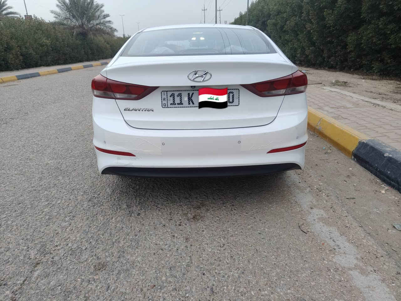 سلام عليكم جميعاً
النترا 2017 خليجي بسمي بغداد انكليزي فول وكفاله عامه عده شخط بسيط باب صدر وكرت صبغ كد شبر 
كامره خلفيه +حساسات+ مري شفط+ 3 انضمه قياده + نضام اقتصاد وقود ⛽ +فتحه+……ماشيه 92 كيلو 
السعر 147 وبيها مجال بسيط 
***********
