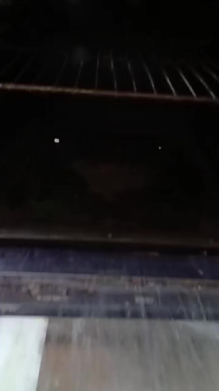 سلام عليكم طباخ نضيف مصري
سعر50
بغداد المعامل


**إذا كنت صاحب هذا الإعلان وتريد حذفه لأي سبب، رجاءا أرسل رسالة إلى الدعم الفني**