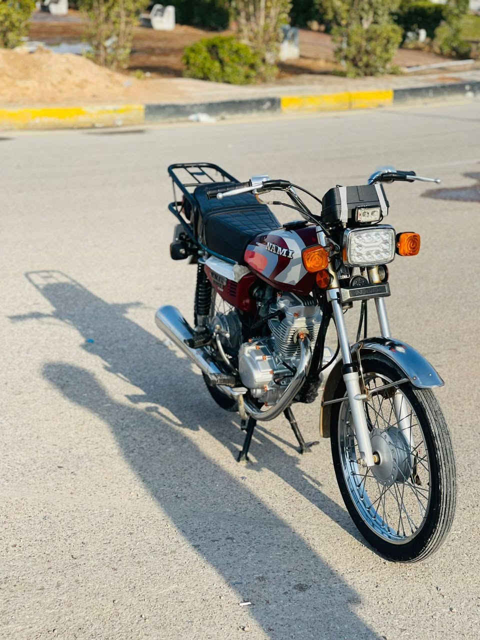 السلام عليكم 
دراجه. نامي شلامشه للبيع او مراوس بوكسر
موديل.  2023 
رقم وسنويه تحويل ثاني يوم شرط 
مكفوله كفاله عامه 
العنوان.  بصره كرمه علي 
الرقم. ***********
