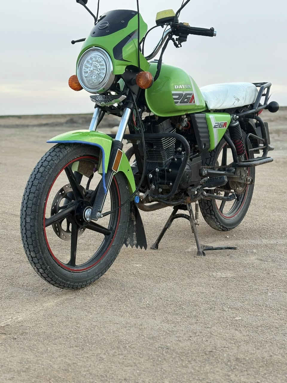 ‏سلام عليكم دراجة داي ون محرك 150 دي 23 سعرها 1800 ***********)
