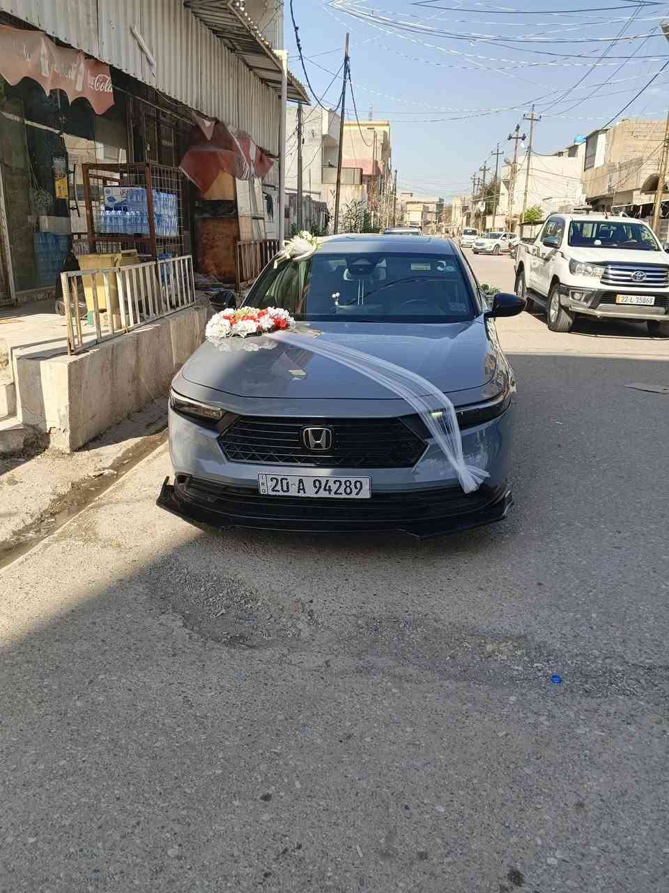 هوندا اكورد
2023 هايبرد
"المسافه 33000mh
فول مواصفات
مكينة 2000 هايبرد تنفس •
طبيعي
كير اوتوماتيك •
شاشة كبيرة .
فتحه سلايد .
كاميرا خلفية 3 انظمة 
محدد مسار .
تصحيح مسار .
شفتات بالستيرن .
مثبت سرعة .

لايت عدسات زينون .
لايت العالي زنون .
حادثها موجود بالنشر 
للاستفسار اكثر  
*********** العنوان ديالى بعقوبة 
السعر210قابل للتفاوض
