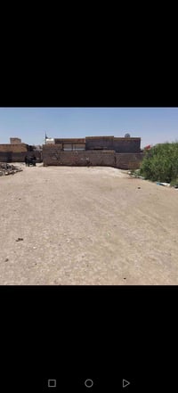 قطعه للبيع مساحه 170متر.  وجهياا 8ونص ونزال 20متر مدفونه في صناعي قرب ...