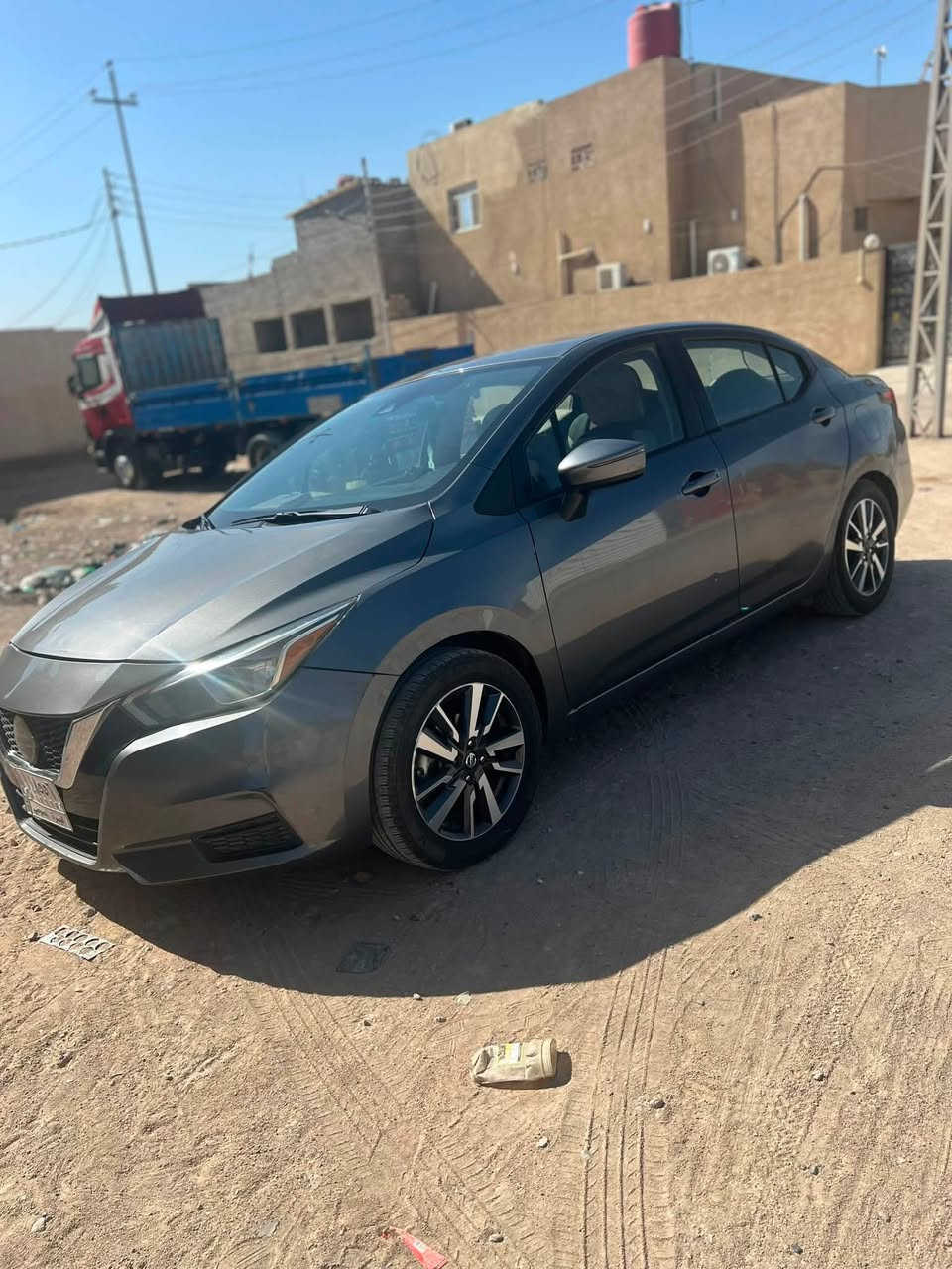 نيسان ڤيرسا موديل 2021
سياره وارد امريكي ضربته البنيد و الهلال الخلفي و ب العراق باب وره السايق نضرب وعدلنا وسياره حلوه قتصاديه مكينه 1600 دبل نوزل سياره كامله مكمله من تبريد و كير و مكينه ماشيه 143 الف وسياره معوقين ب شهر 11 صير حره والمعوق موجود 
فول مواصفات ماعده فتحه
تشغيل بصمه
تحكم ستيرن جهتين 
حساسات خلفيه
نقط عمياء 
رادار امامي و خلفي 
اوتو بريك على البك 
مثبت سرعه 
تعال وشوف 
سعر 100 وبي مجال 
***********
