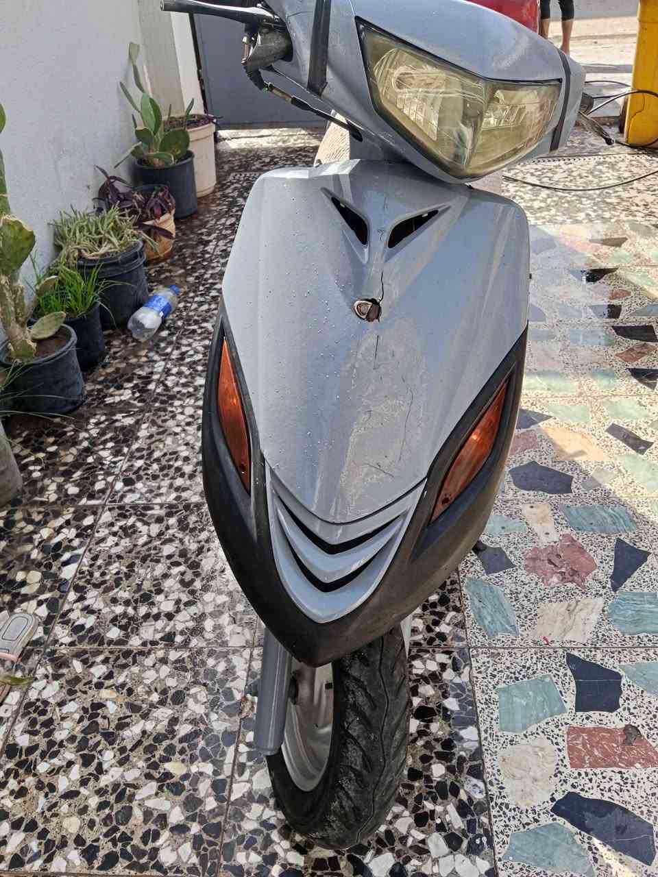 السلام عليكم 
للبيع دراجة ماكس 140 نضيفة وشغالة السعر 160 قفل للتواصل ***********
