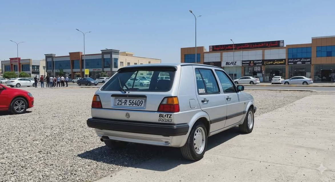 كولف 
1991
سلايد
بدون ضبوغ
باقي فول عادي
رقم جديد
كوبون بنزين بي
كيرومحرك بل شرط
شرط تحويل
باقي عل ببلاد 
سعر(٣١)
بي مجال 
مكاني كركوك شورجه 
***********
***********
